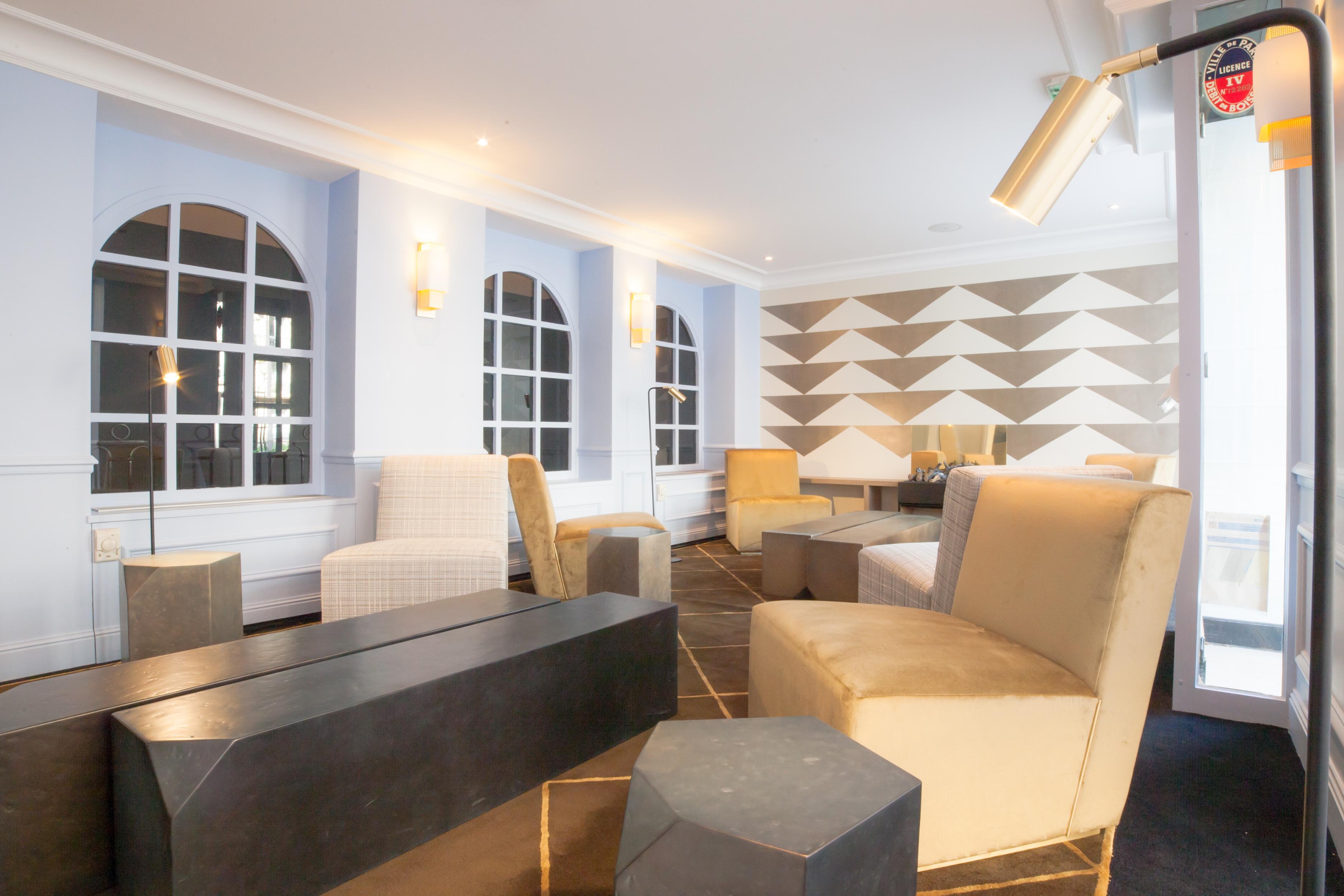 Hotel Le Royal Rive Gauche 3*