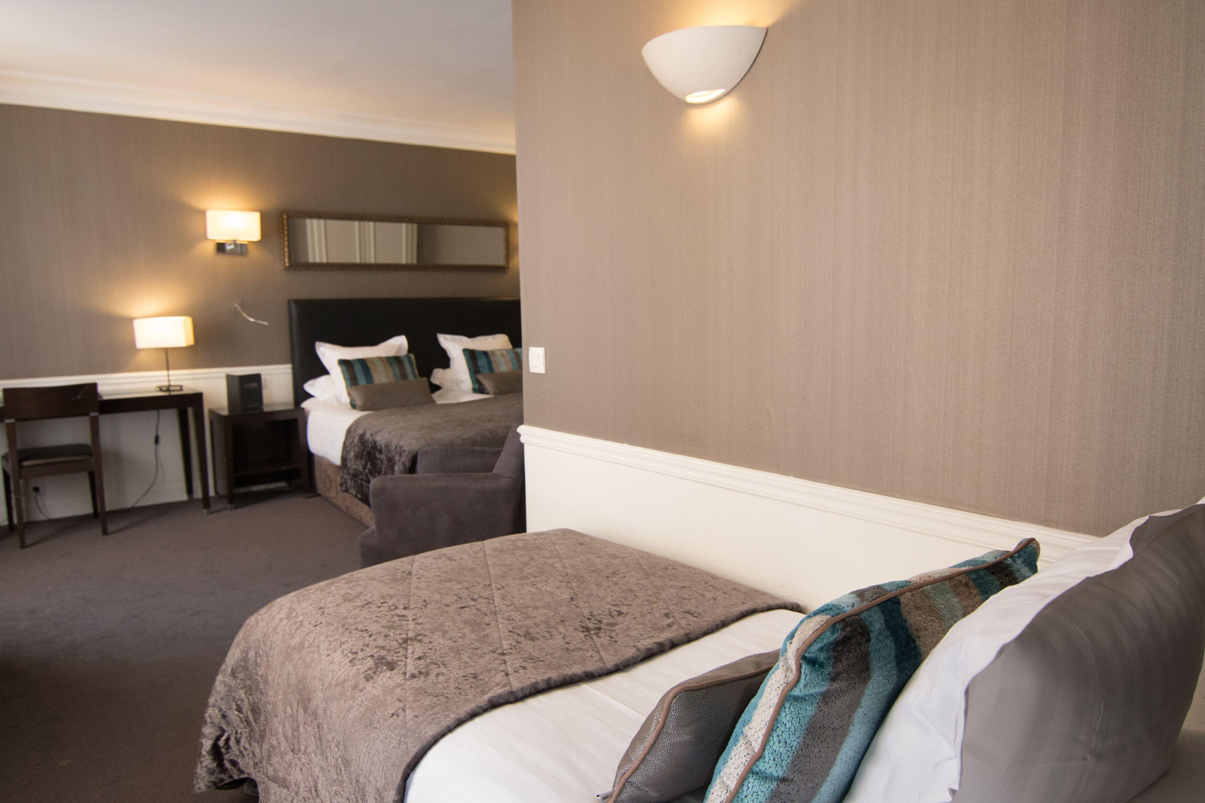 Hotel Le Royal Rive Gauche 3*