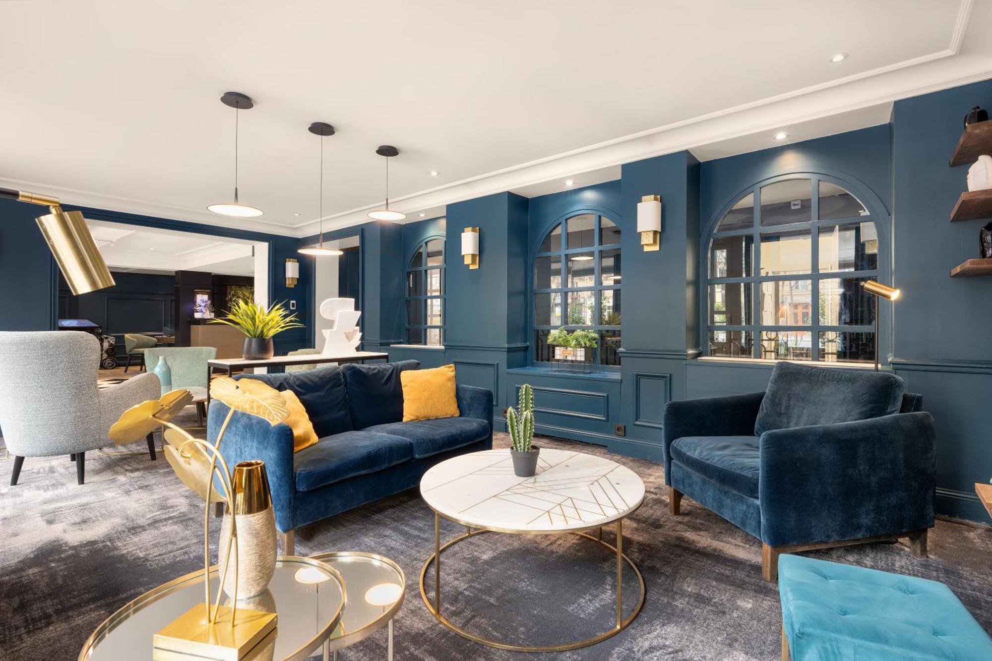 Hotel Le Royal Rive Gauche 3*