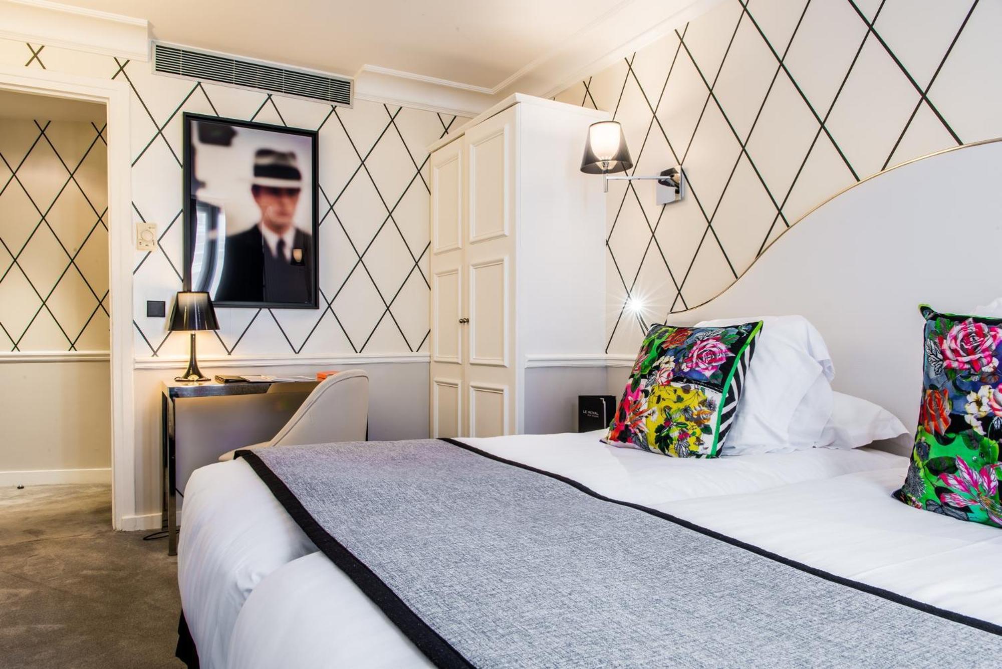 Le Royal Rive Gauche Hotel 3*